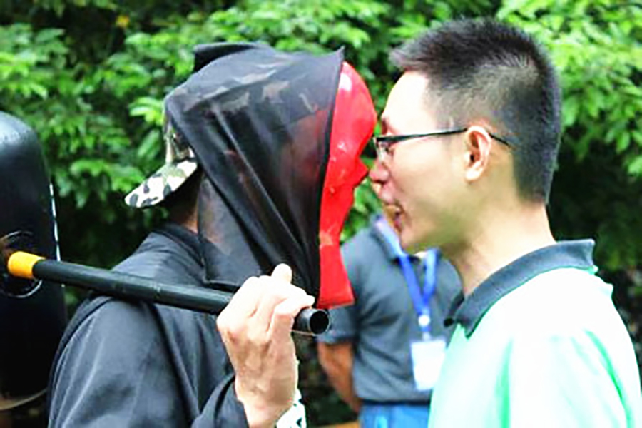 勇闖魔王關(guān)