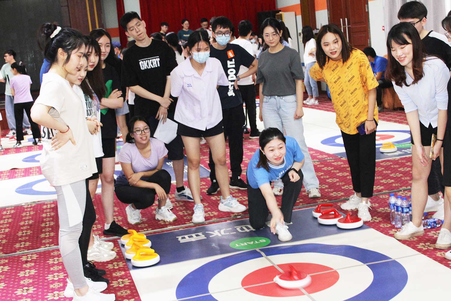 運(yùn)籌帷幄·決勝千里-冰壺團(tuán)建賦能